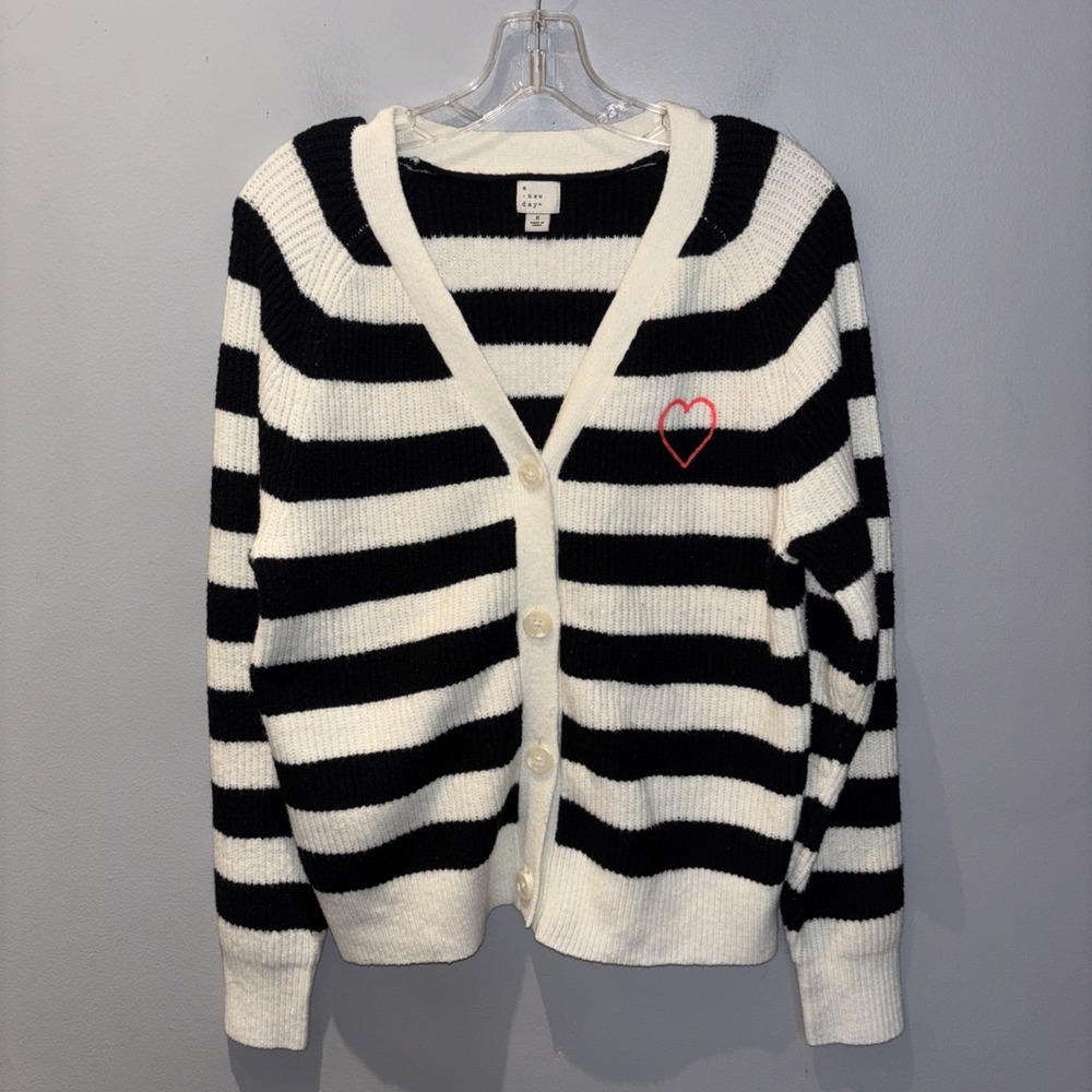 A New Day Women's Small Button -Down Cardigan Black/Cream Striped‎ Heart Preppy